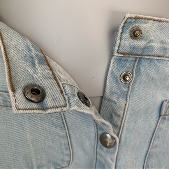 BDG Light Blue Denim Snap Front Pocket Mini Skirt Size Small - Picture 12 of 15